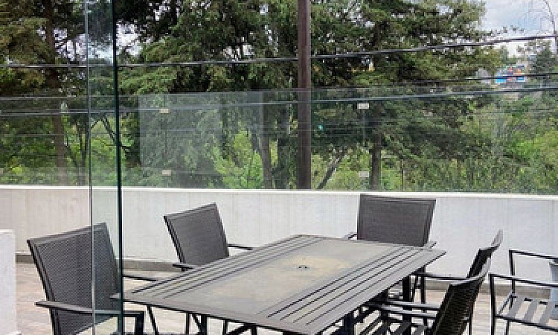 Casa En Venta En Lom...