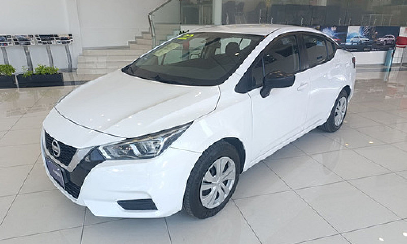 Nissan Versa 1.6 Sen...