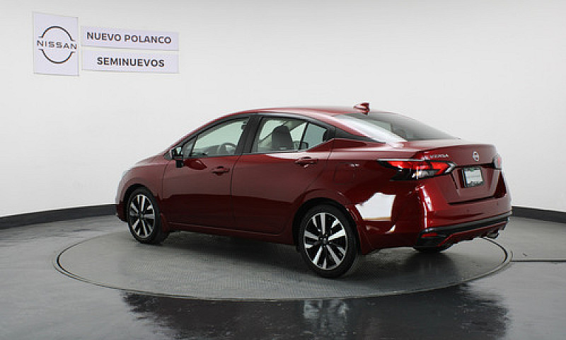 Nissan Versa 2022...