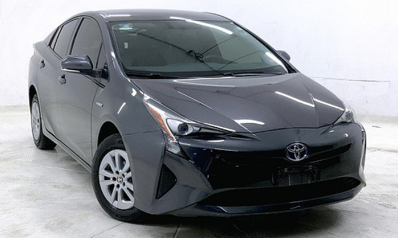 Toyota Prius 2017...