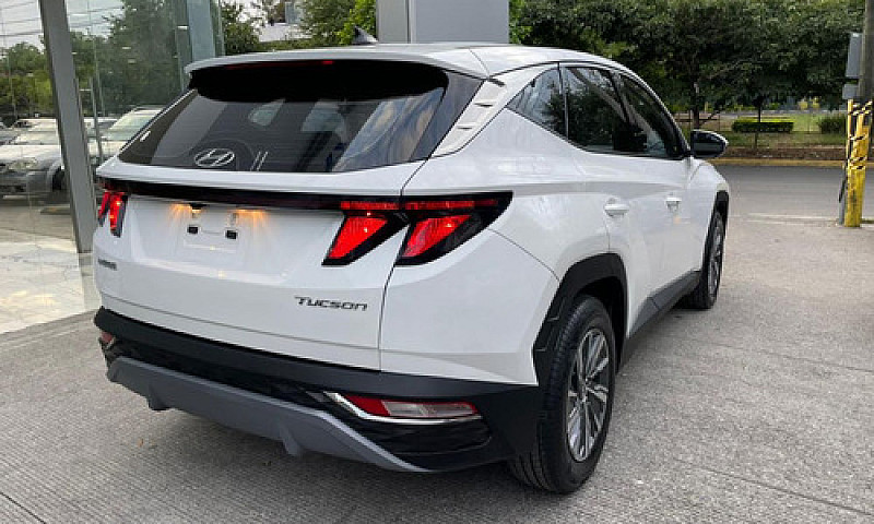 Hyundai Tucson 2023...