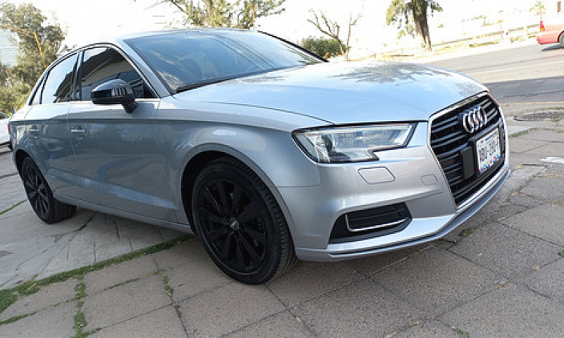 Audi A3 1.4 Sedán Se...