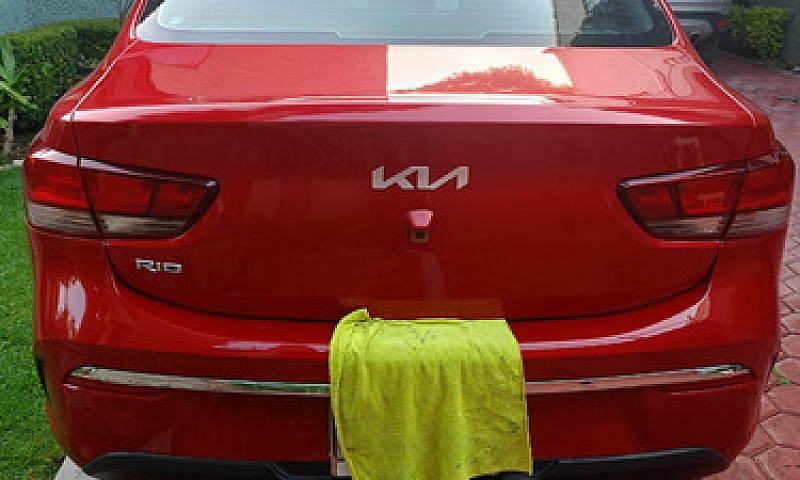 Kia Rio 1.6 Ex Sedan...