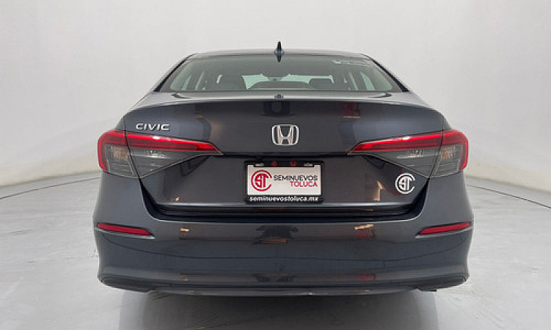 Honda Civic 2023...