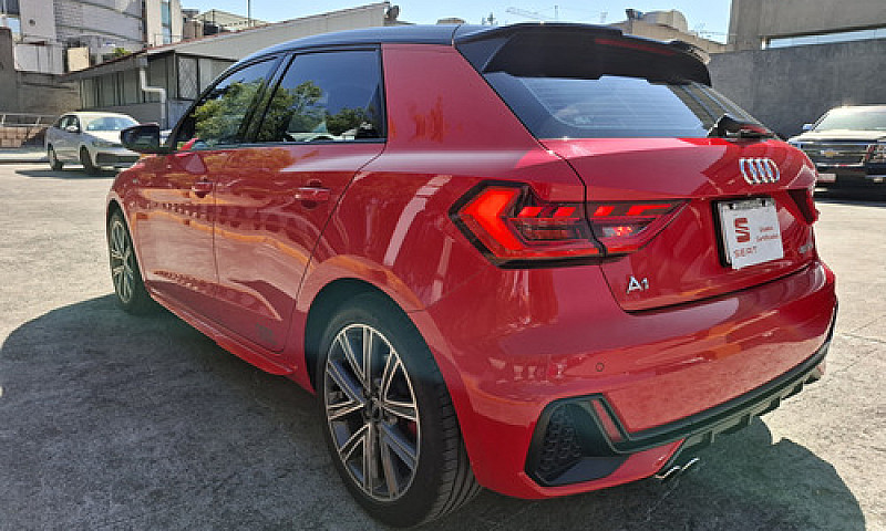 Audi A1 Sline 2.0 Au...