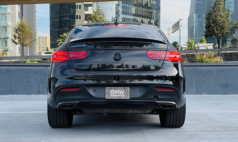 Mercedes-Benz Clase ...