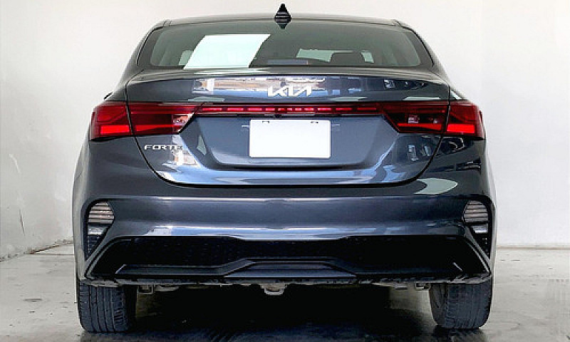 Kia Forte 2022...
