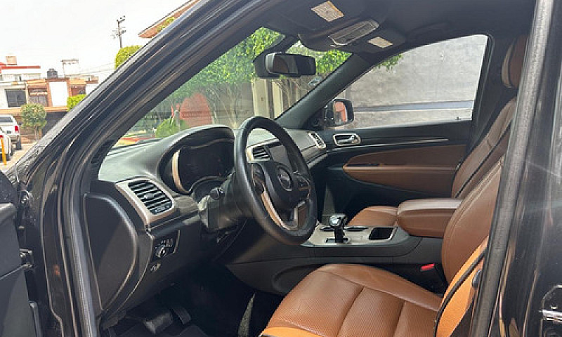 Jeep Grand Cherokee ...
