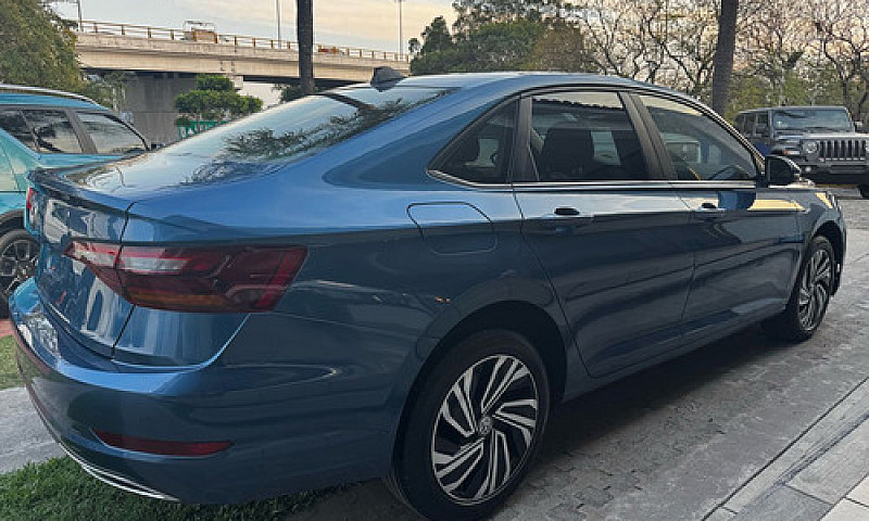 Volkswagen Jetta 201...