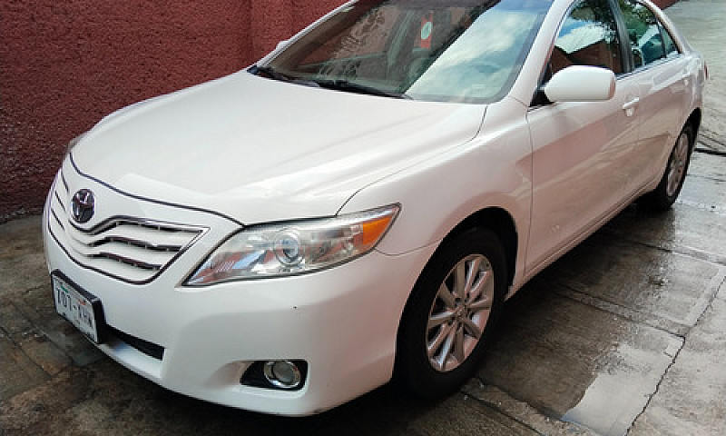 Toyota Camry 3.5 Xle...