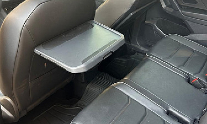 Volkswagen Tiguan 1....