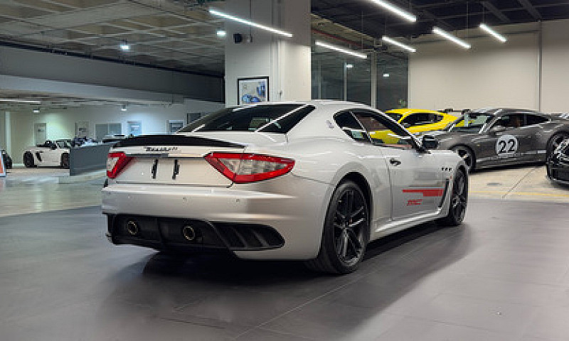 Maserati Mc Stradale...