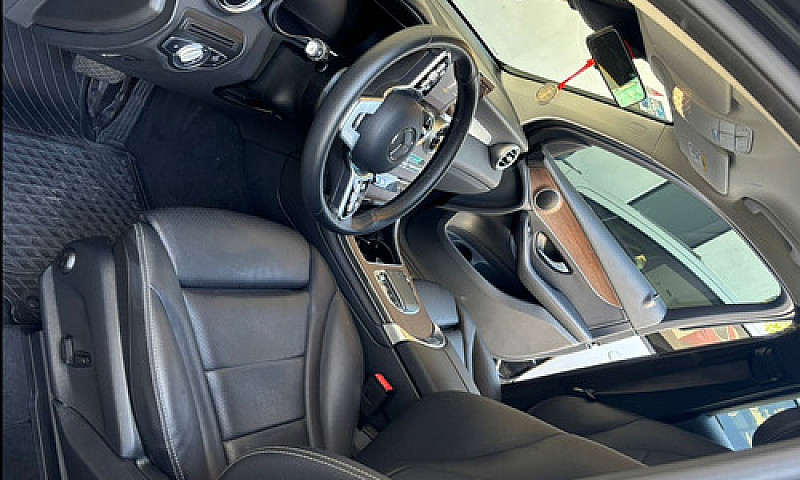 Mercedes-Benz Glc 30...