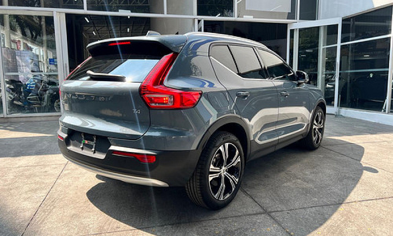 Volvo Xc40 2022...