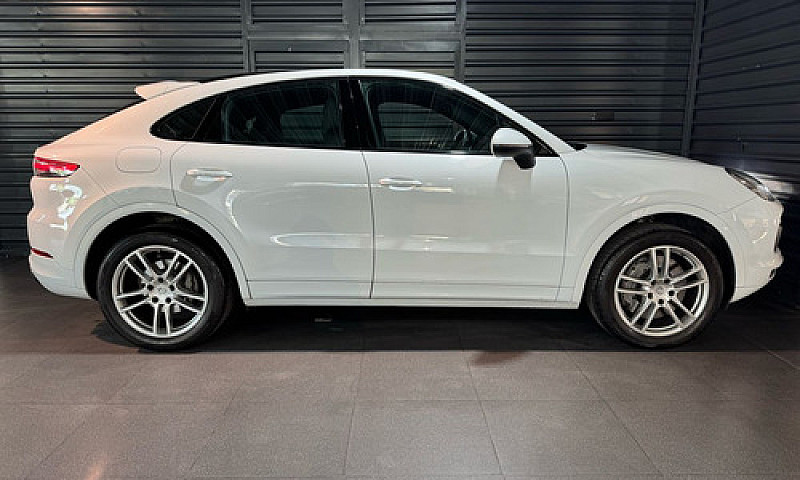 Porsche Cayenne 2020...