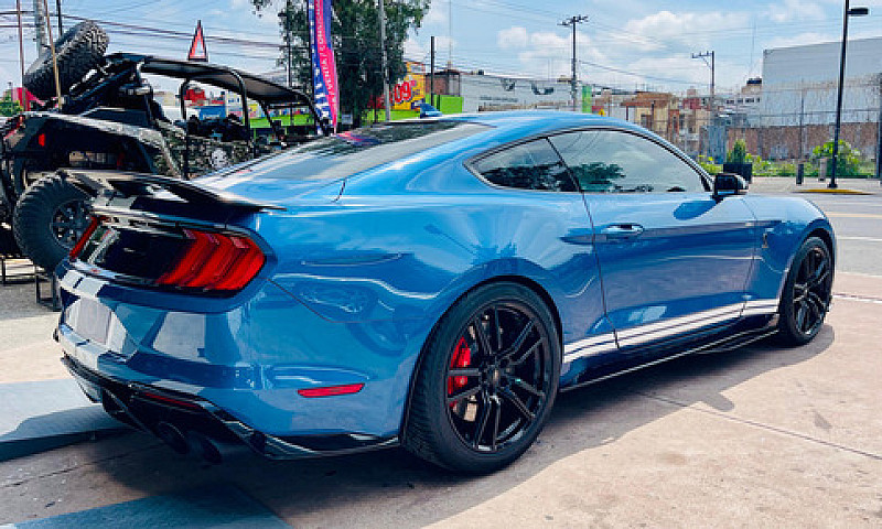 Ford Mustang Gt 500 ...