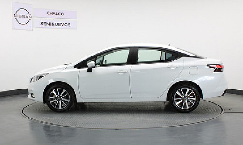 Nissan Versa 2022...