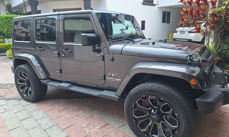 Jeep Wrangler 3.7 Un...