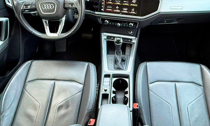 Audi Q3 2023...