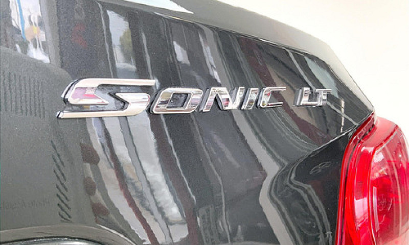 Chevrolet Sonic 2016...