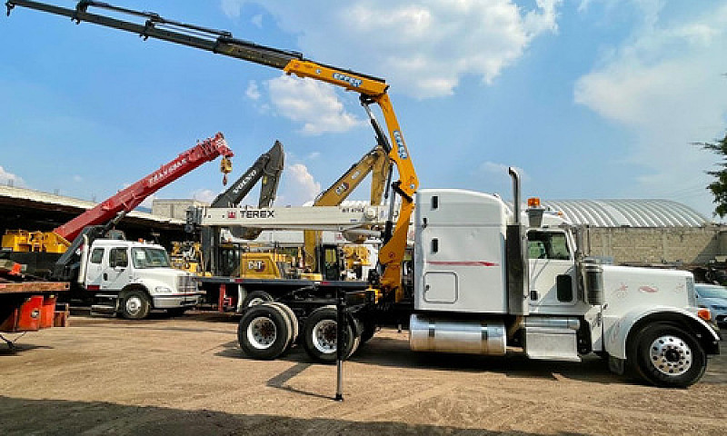 Camión Peterbilt 200...