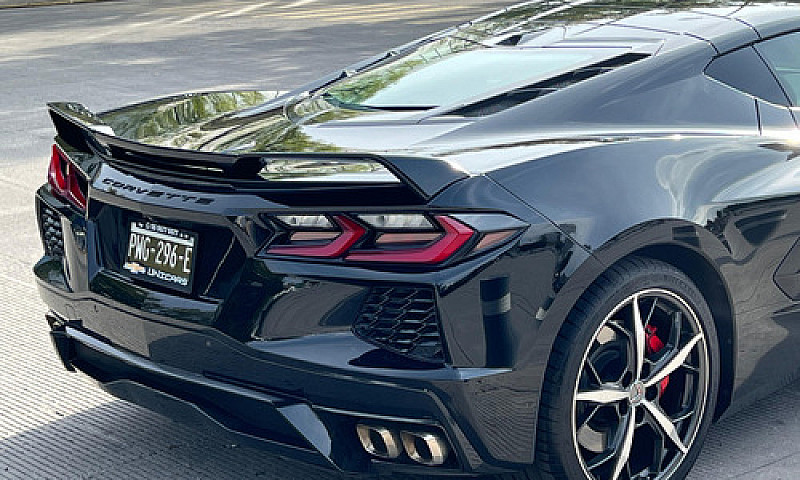 Chevrolet Corvette 6...