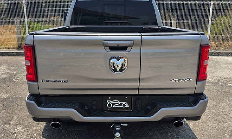 Ram 1500 Laramie Spo...