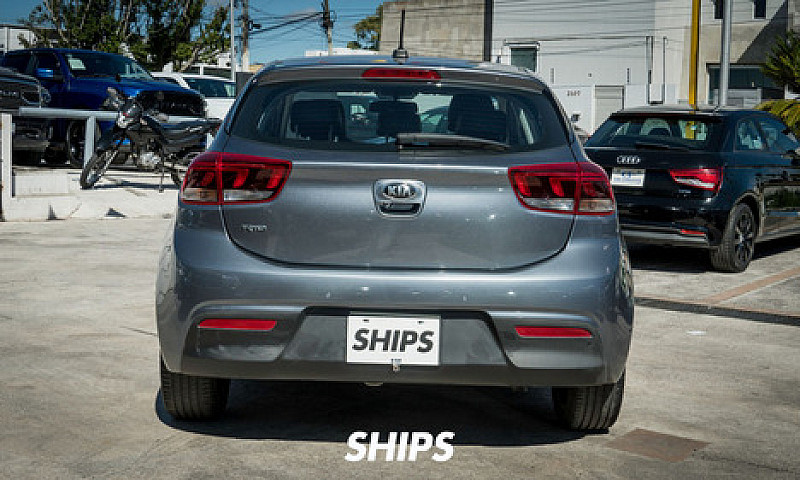 Kia Rio 2020...