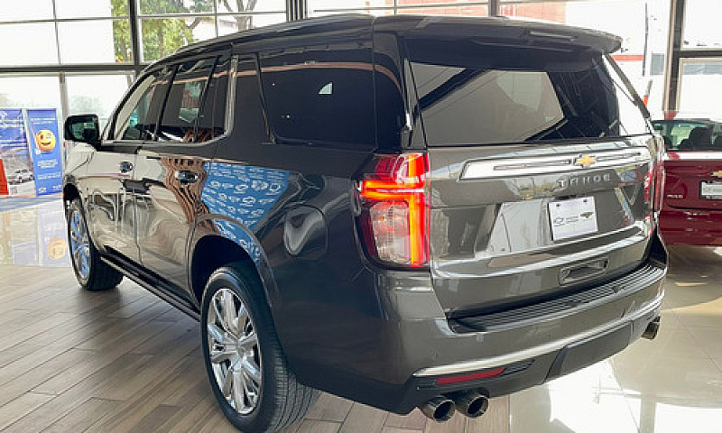 Chevrolet Tahoe 2021...