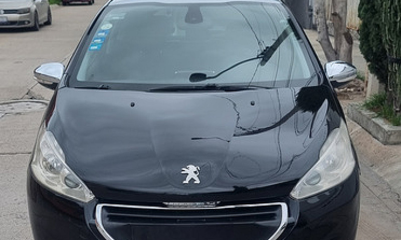 Peugeot 208 2014 Fel...