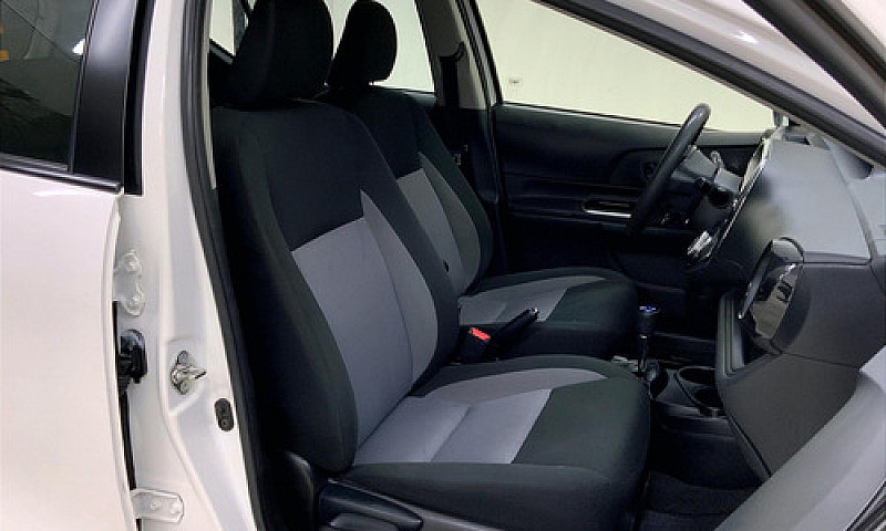 Toyota Prius 2021...