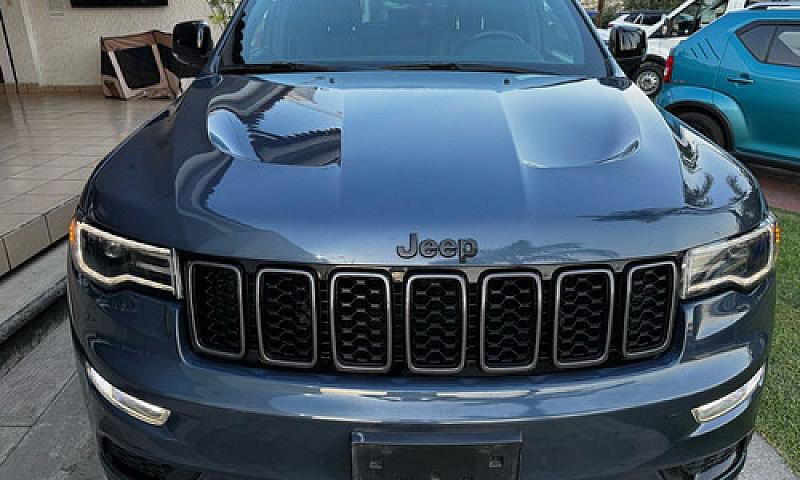 Jeep Grand Cherokee ...