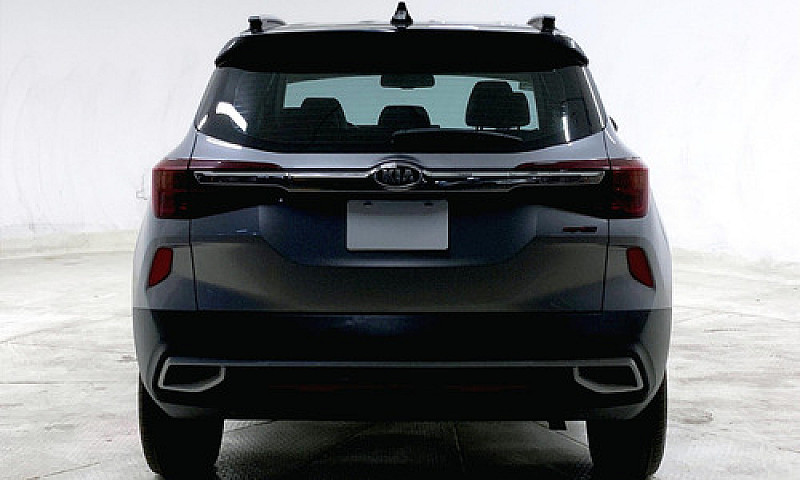 Kia Seltos 2021...