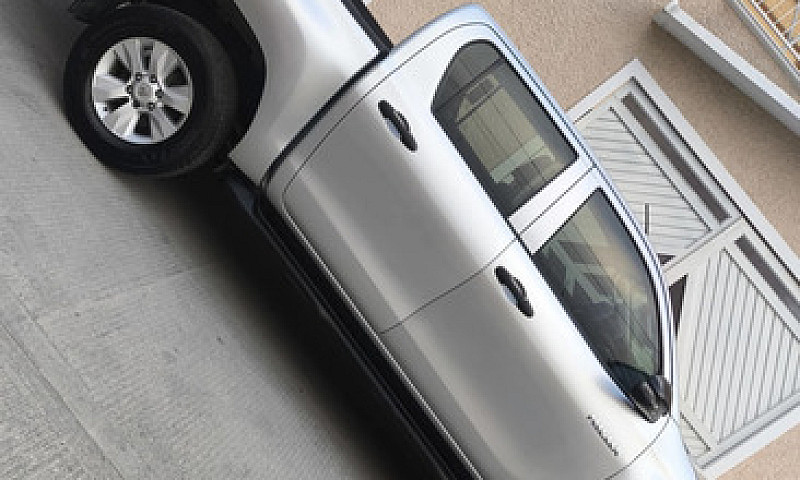 Toyota Hilux 2.7 Cab...