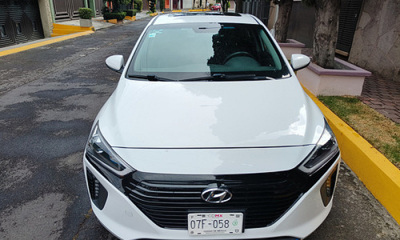 Hyundai Ioniq 1.6 Li...