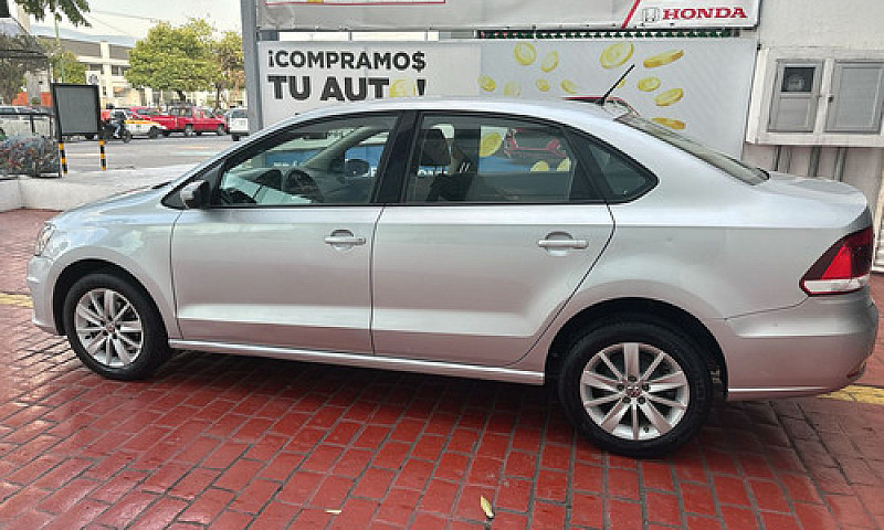 Volkswagen Vento 201...