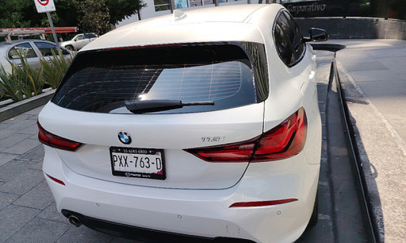 Bmw  Serie 1  2023...