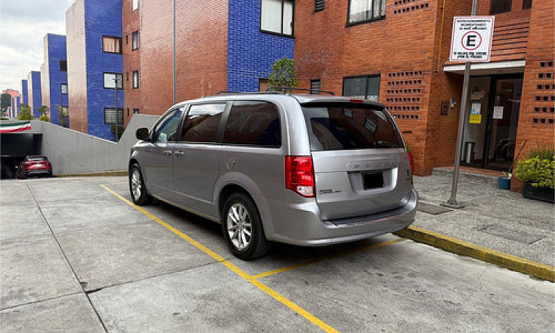 Dodge Grand Caravan ...