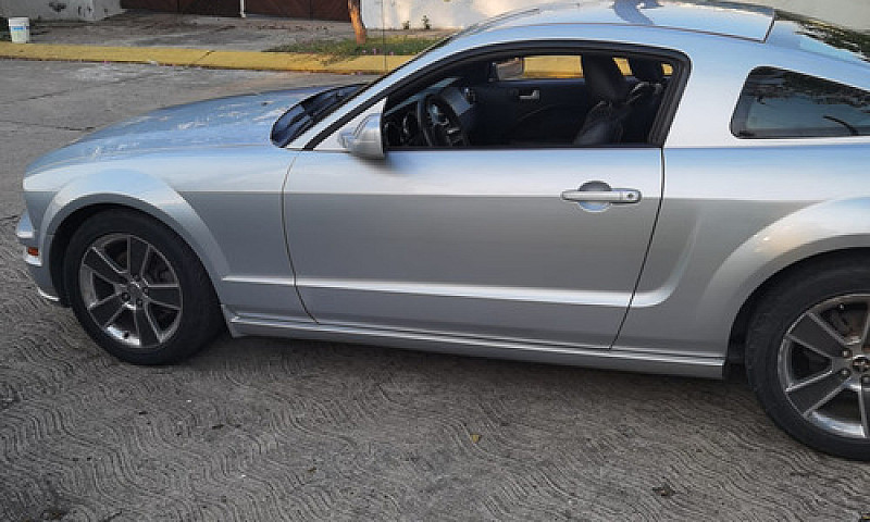 Ford Mustang 4.6 Gt ...