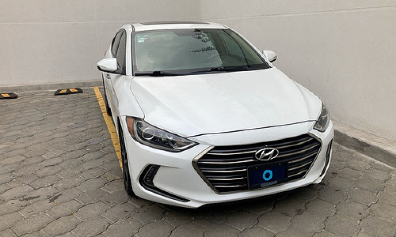 Hyundai Elantra 2017...