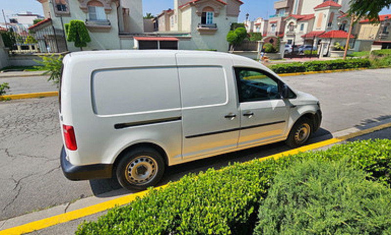 Volkswagen Caddy 1.6...