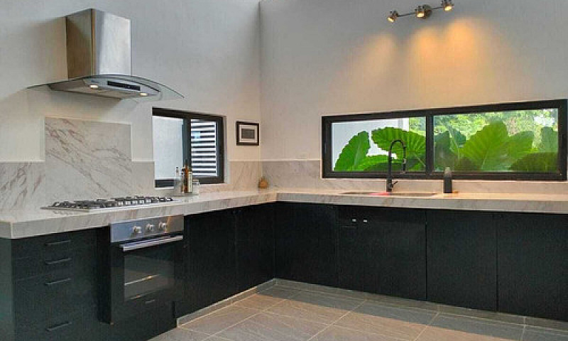 Venta Casa En  Priva...