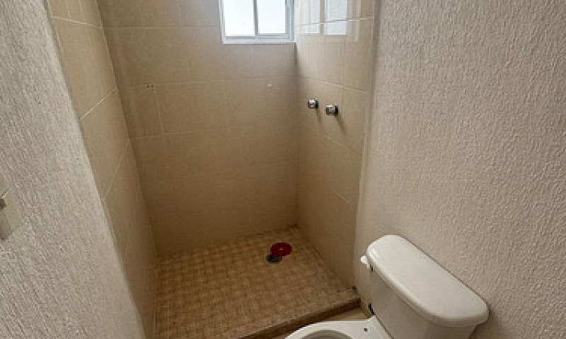 Casa En Venta En Fra...