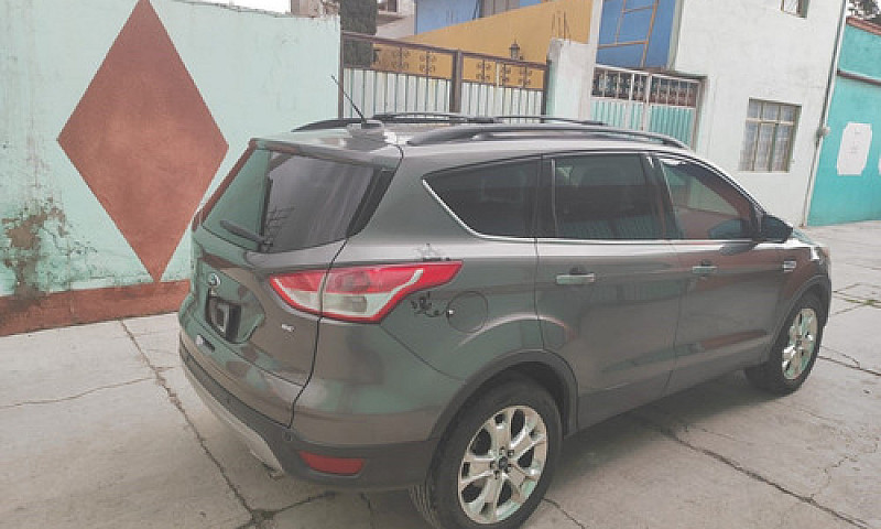 Ford Escape 2.5 Se P...