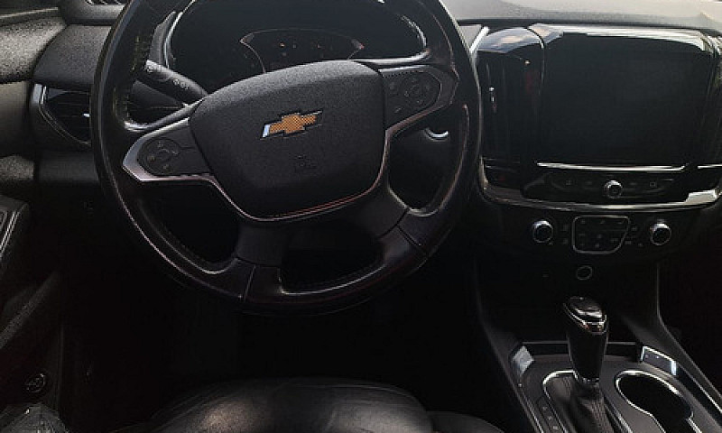 Chevrolet Traverse 2...
