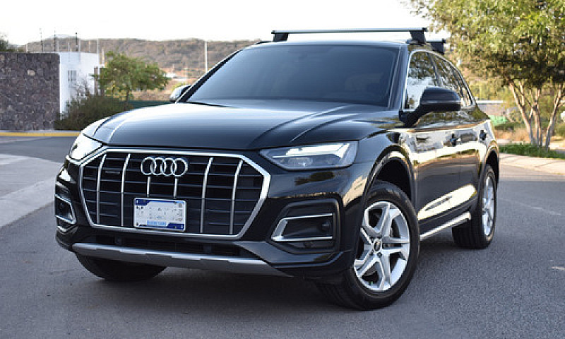 Audi Q5 2.0 L 45 Tfs...
