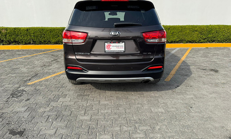 Kia Sorento 2016...