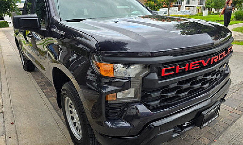Chevrolet Silverado ...