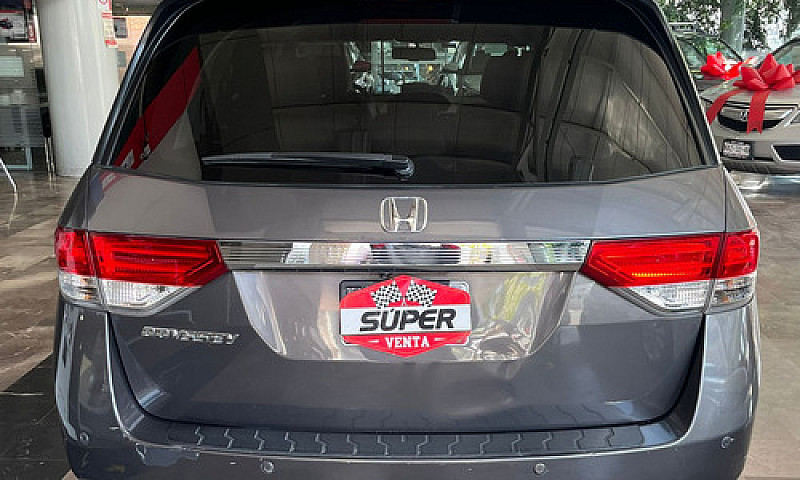 Honda Odyssey 2015 3...
