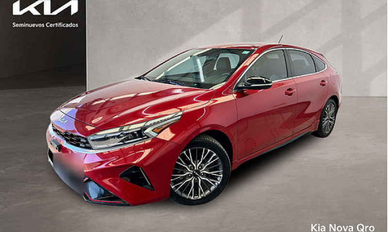 Kia Forte Hb 2022...